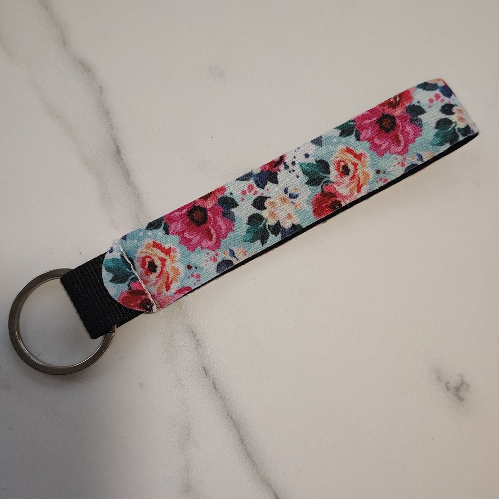 Beautiful Keychain - Picture 2 of 2